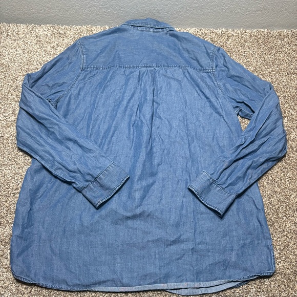 Express Women’s Large Light Blue Denim Shirt - Picture 13 of 13